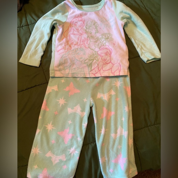 Toddler Fleece PJs - Picture 1 of 2